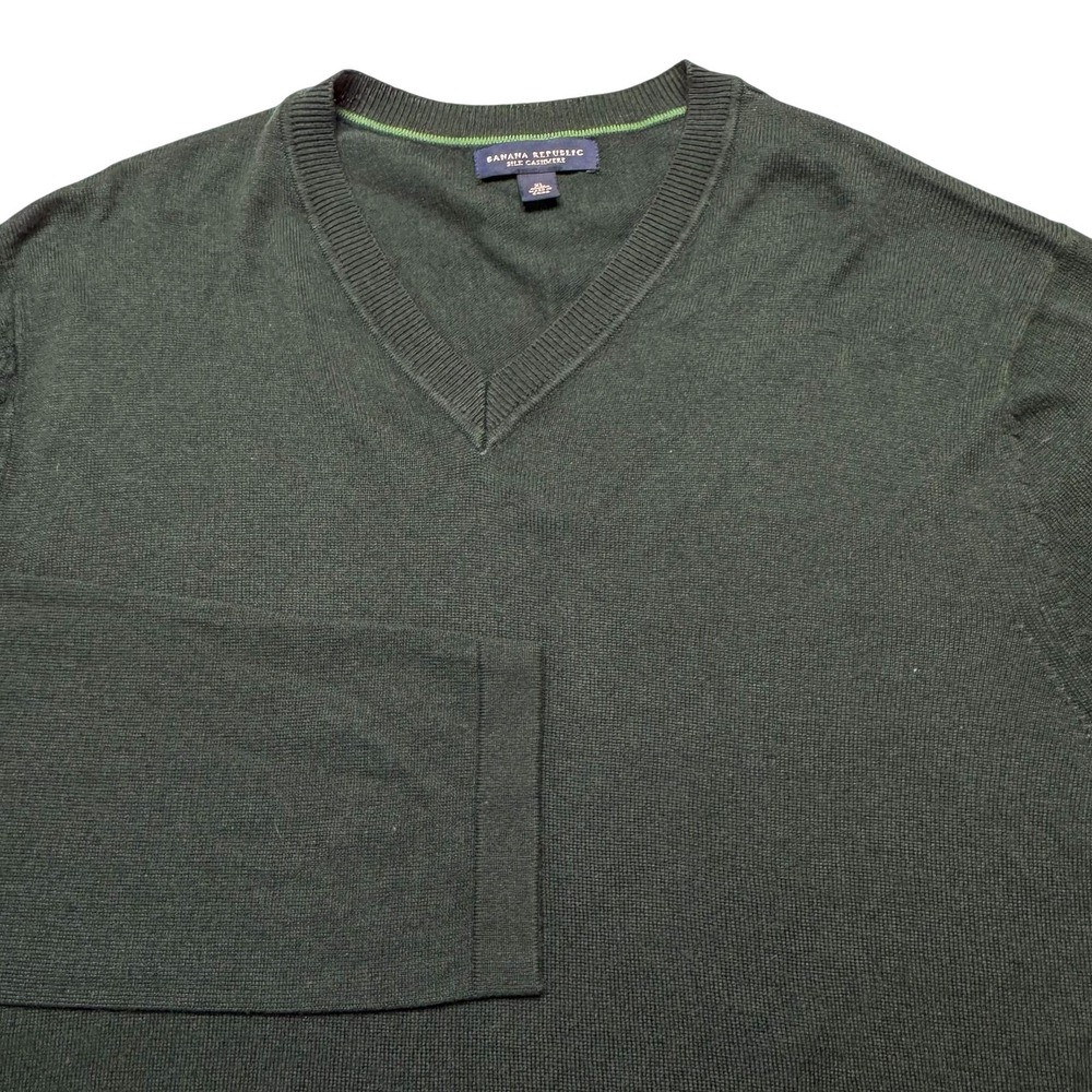 Banana Republic Sweater Mens XL Green‎ Silk Cashmere V Neck Pullover Knit Preppy